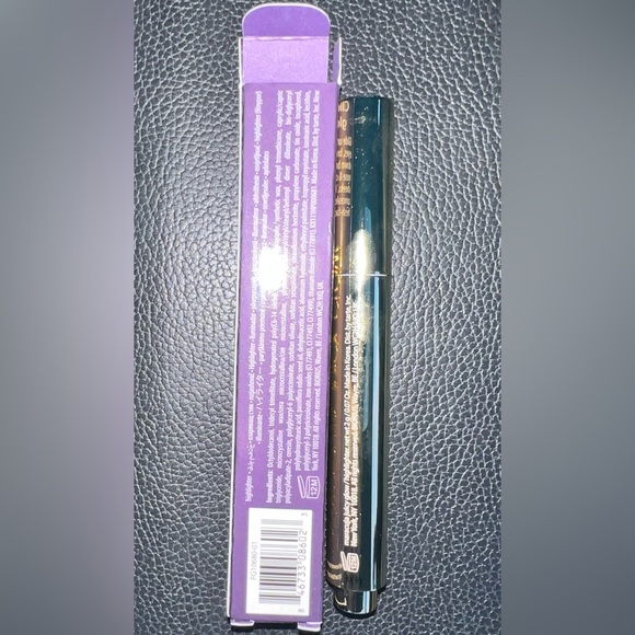 Tarte Maracuja Juicy Glow Highlighting Stick - Amber Glow. - Picture 3 of 6